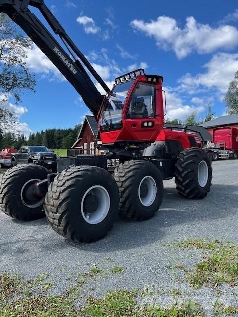 Komatsu 951 Harvesters