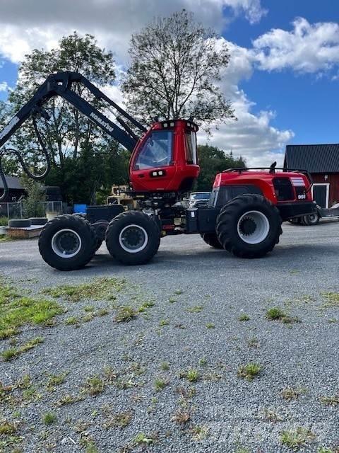 Komatsu 951 Harvesters