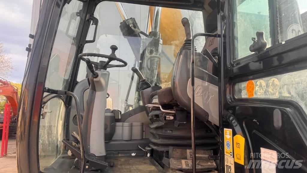 CAT M 316 D Wheeled excavators