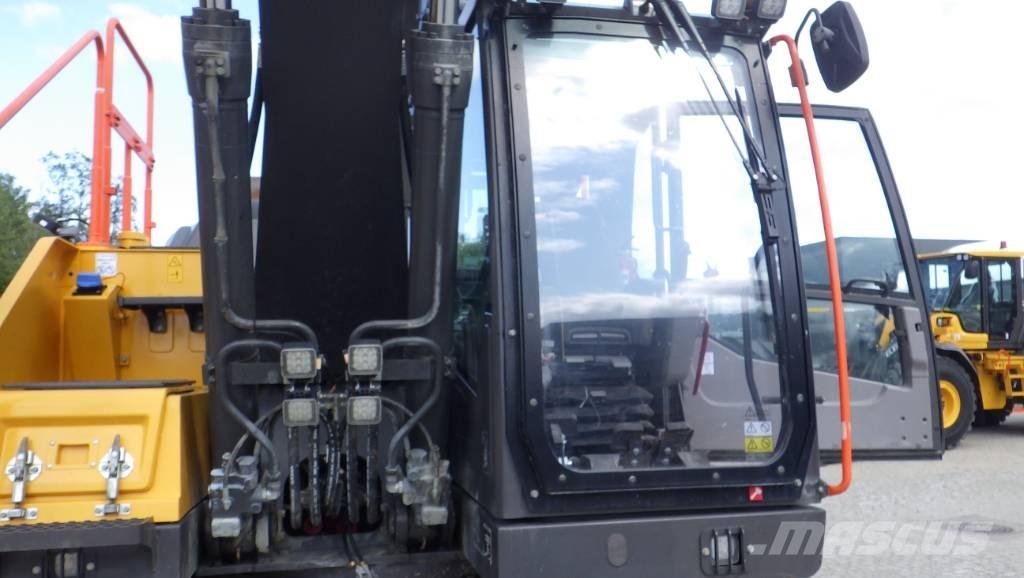 Volvo EC220EL Crawler excavators