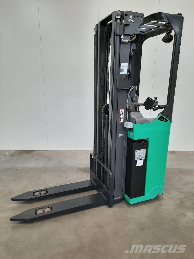 Mitsubishi SBR16N2 Self propelled stackers