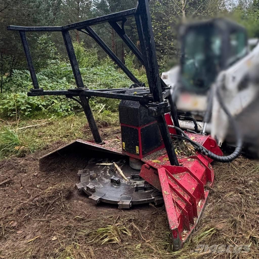 Bobcat T 770 Crawler FEL's