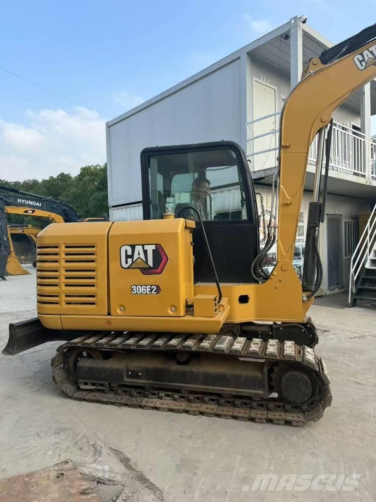 CAT 306e2 Mini excavators < 7t