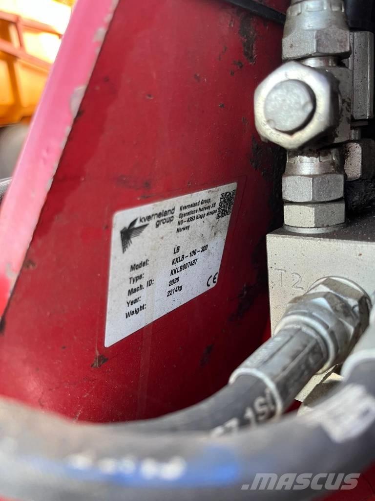 Kverneland LB100-300 Reversible ploughs