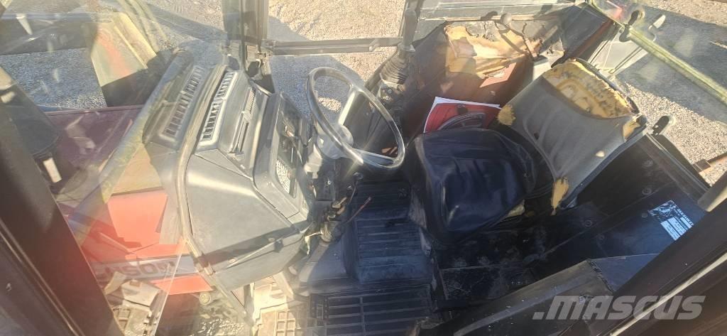 Massey Ferguson 365 Tractors