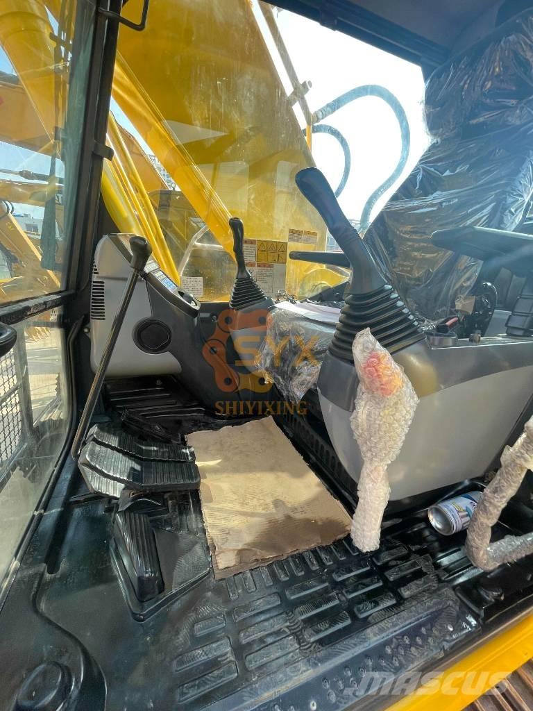 Komatsu PC 200-8 Crawler excavators