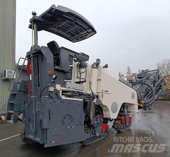 Wirtgen W100 Fi Concrete Stone machines