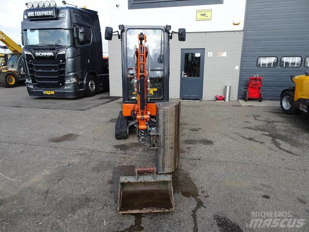 Hitachi ZX19-6CR Mini excavators < 7t
