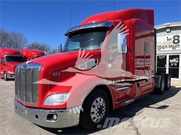 Peterbilt 579 Truck Tractor Units