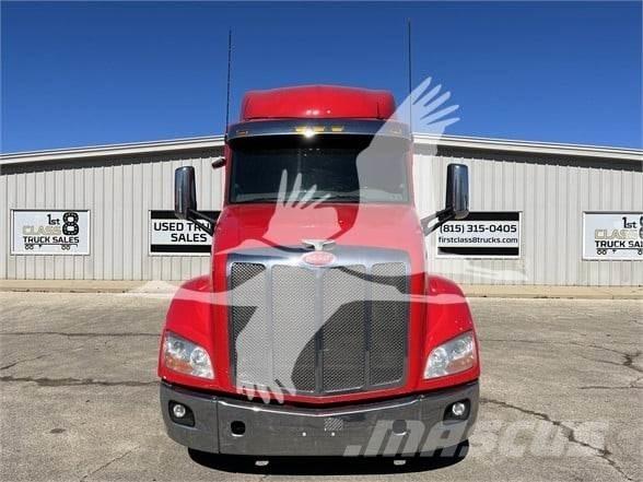 Peterbilt 579 Truck Tractor Units