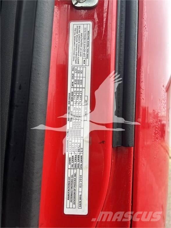Peterbilt 579 Truck Tractor Units