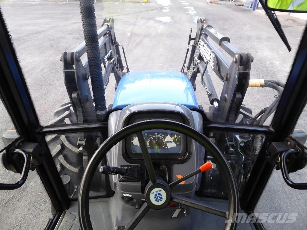 New Holland TD 90 D Tractors