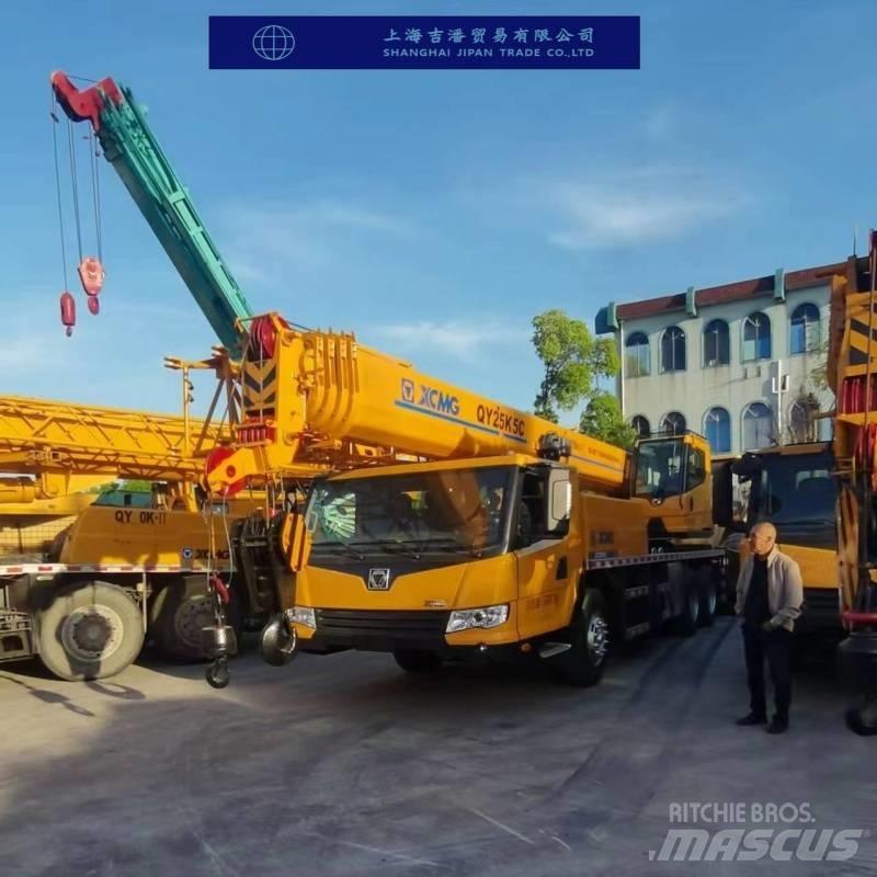 XCMG QY 25 All terrain cranes