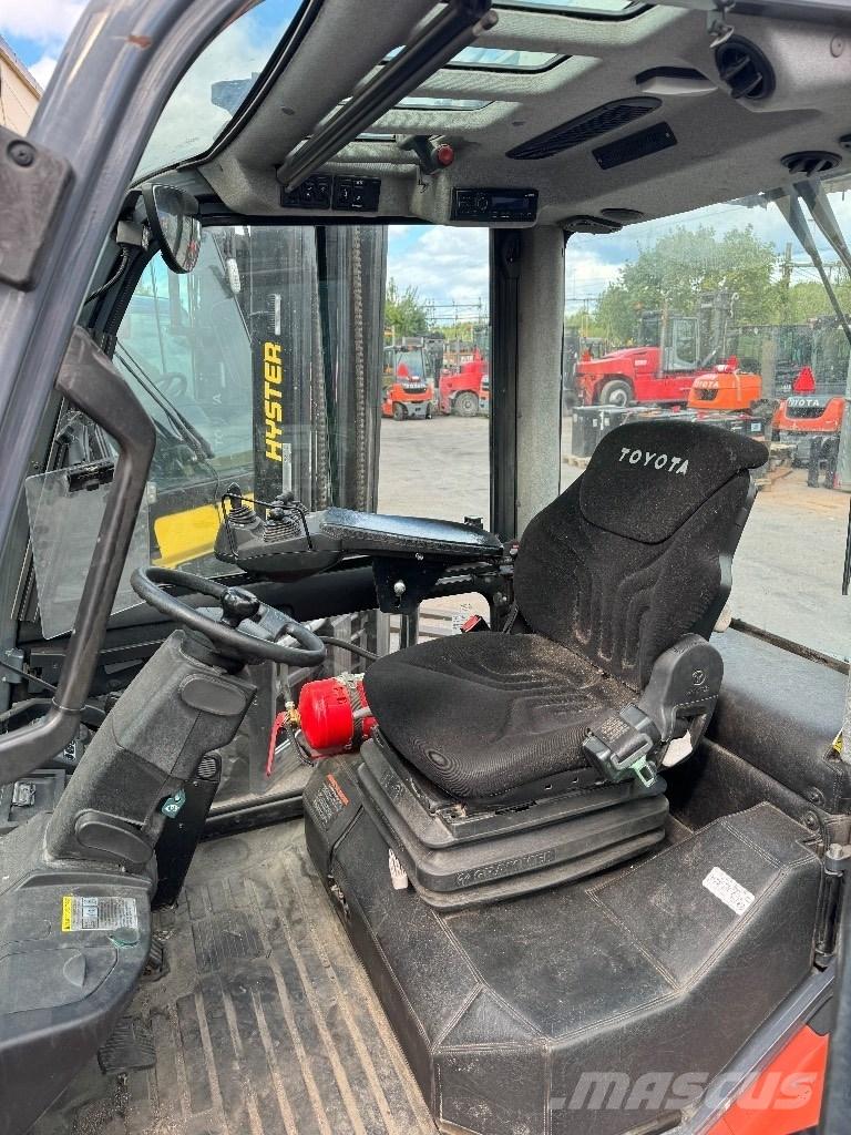 Toyota 02-8FDF25 Diesel trucks