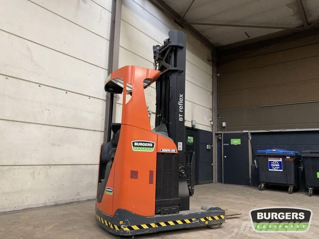 BT RRE140 Reach truck