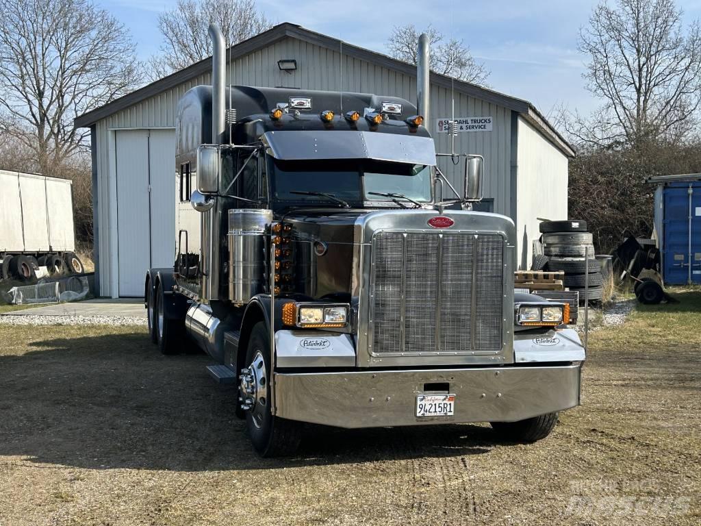 Peterbilt 379 EXT Truck Tractor Units