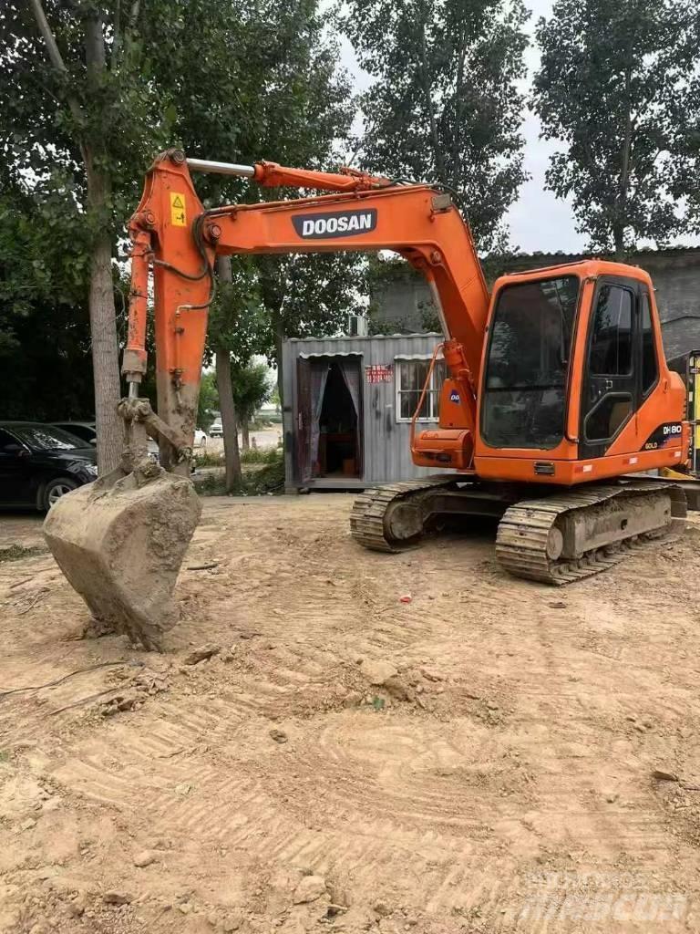 Doosan DH 60 Mini excavators < 7t