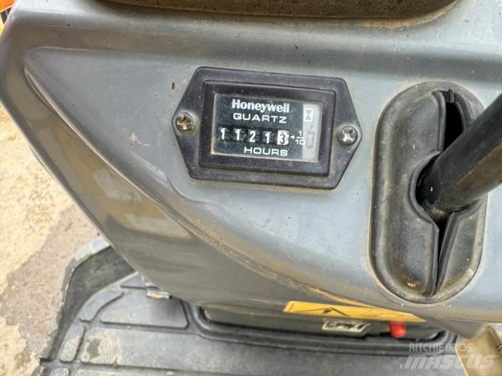 Yanmar SV08 (1C169) Mini excavators < 7t