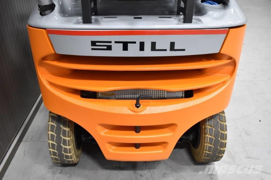 Still RX 70-16 T LPG trucks