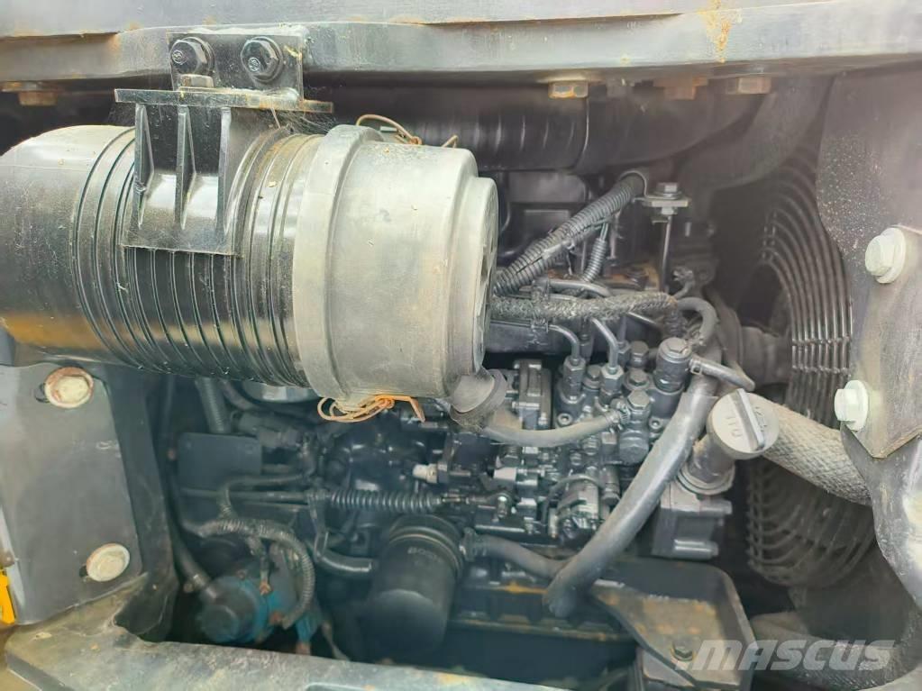 Komatsu PC 40 MR Mini excavators < 7t