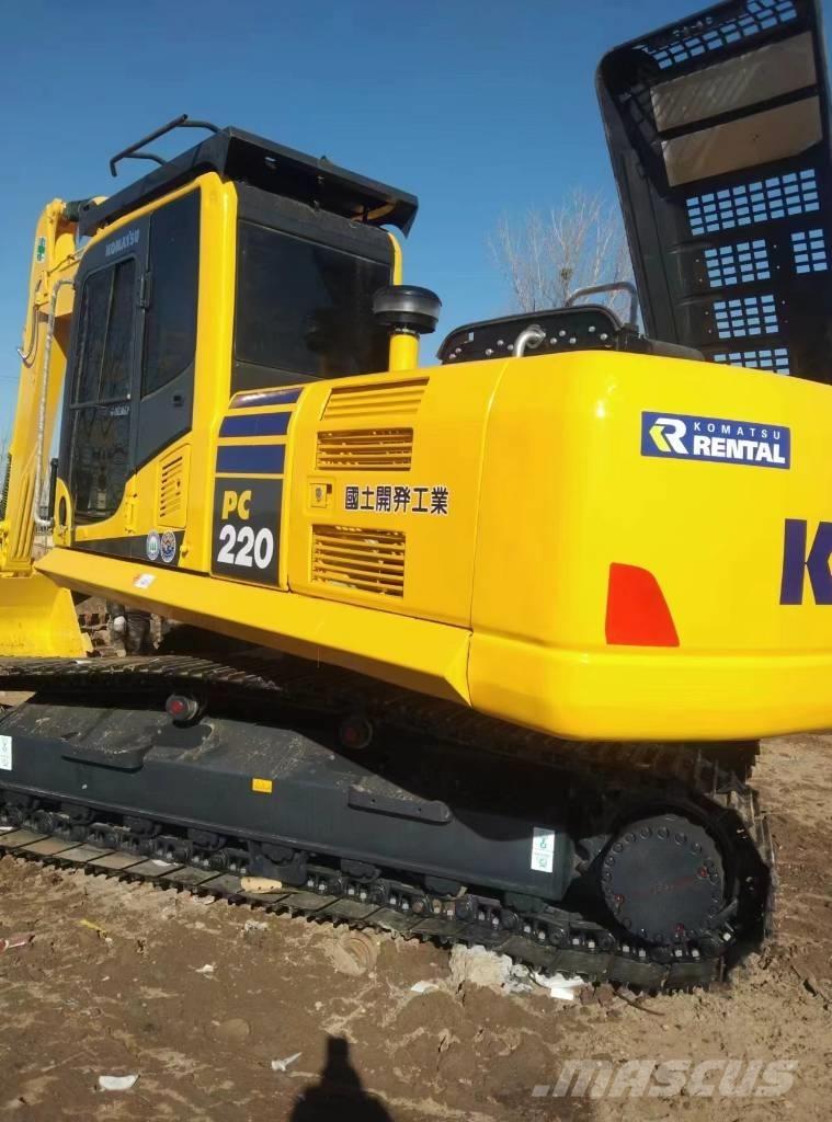 Komatsu PC 220-8 Crawler excavators