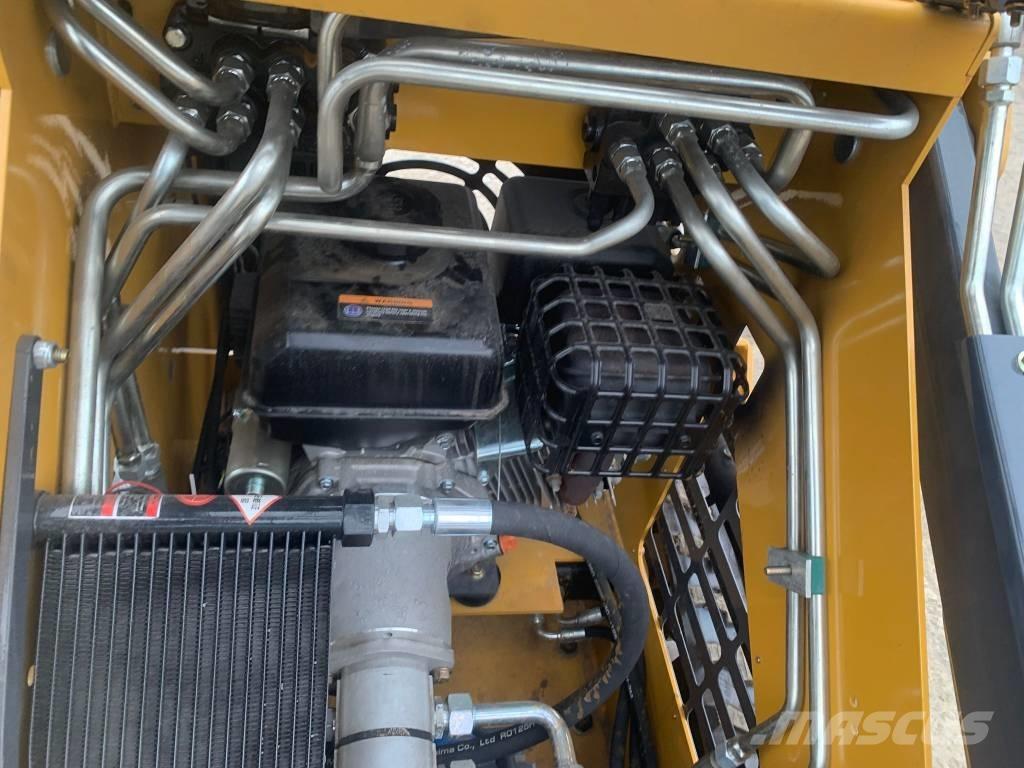  Newrick ZW480 Skid steer loaders