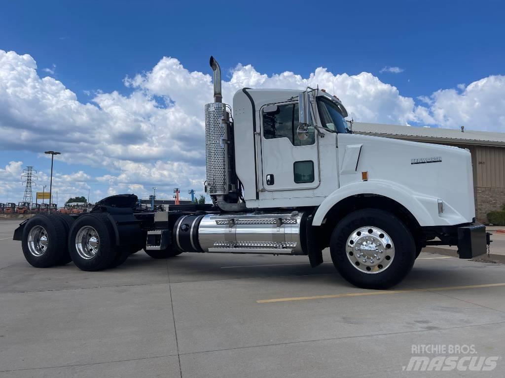 Kenworth T 800 Truck Tractor Units