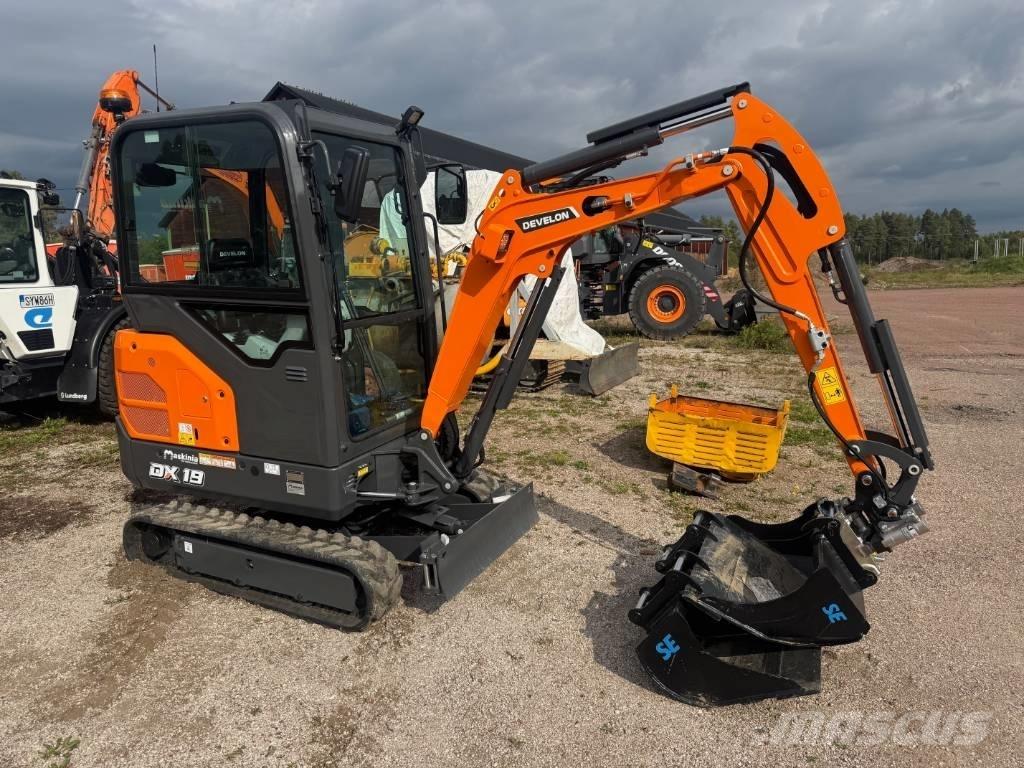 Develon DX 19-7 Mini excavators < 7t