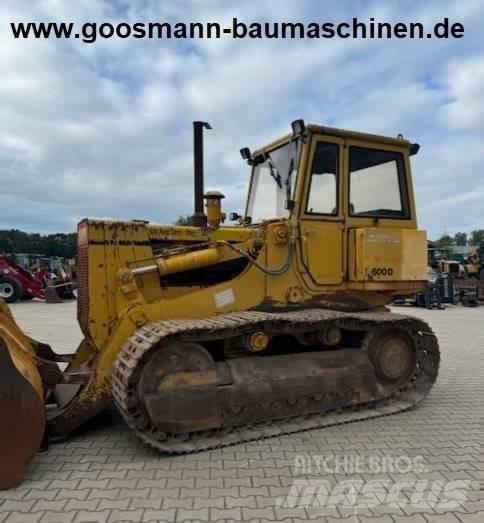 Hanomag L600D Crawler FEL's