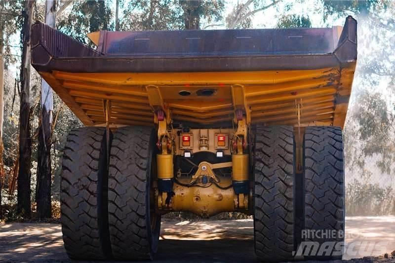 CAT 777D Other trucks