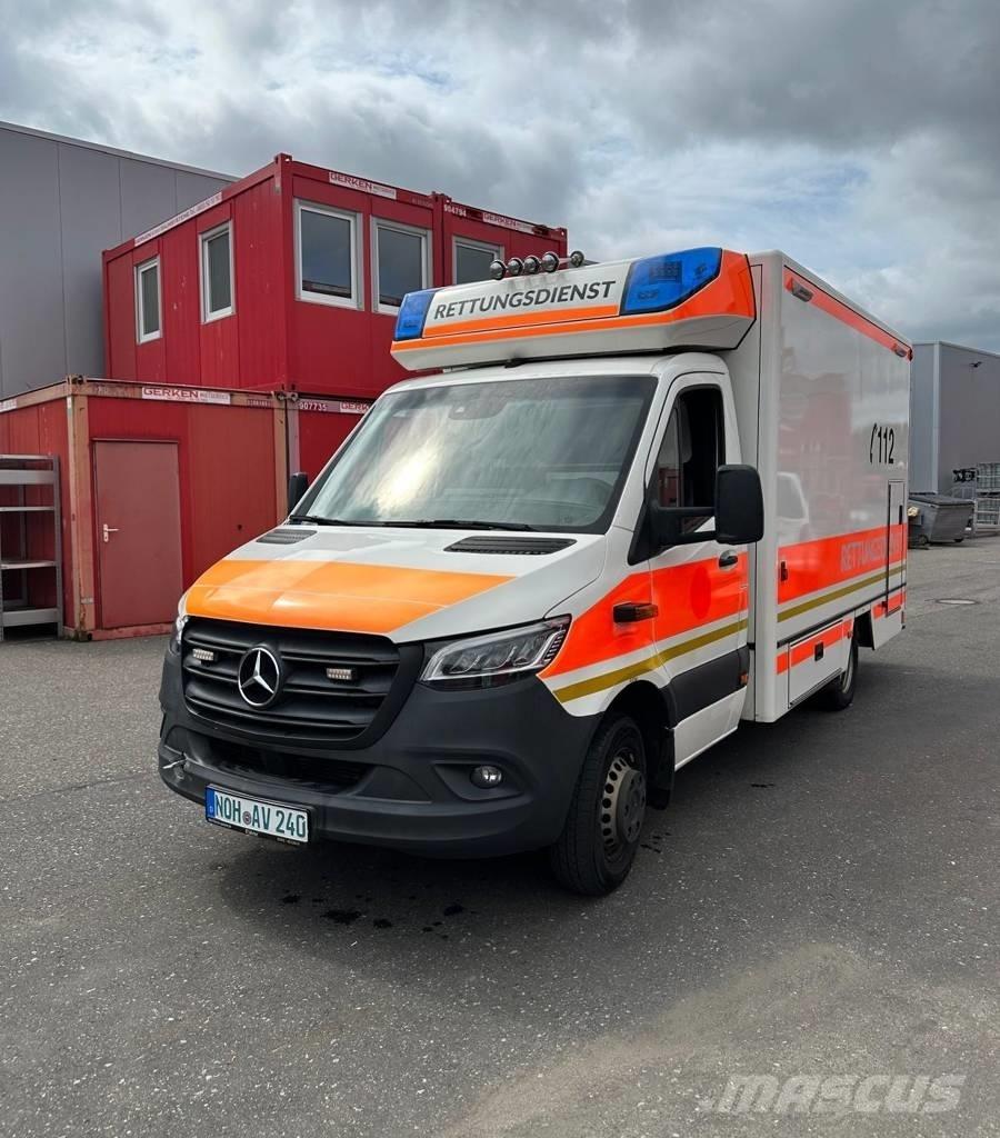 Mercedes-Benz 1000 Emergency vehicles