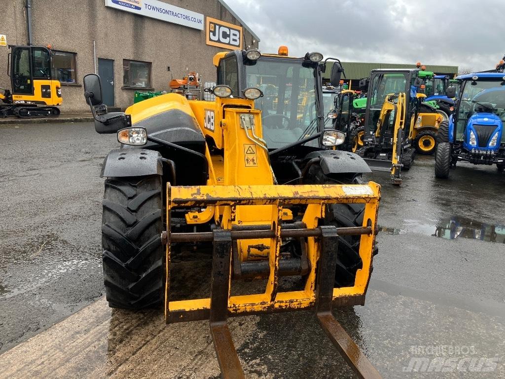 JCB 527-58 Agri Farming telehandlers