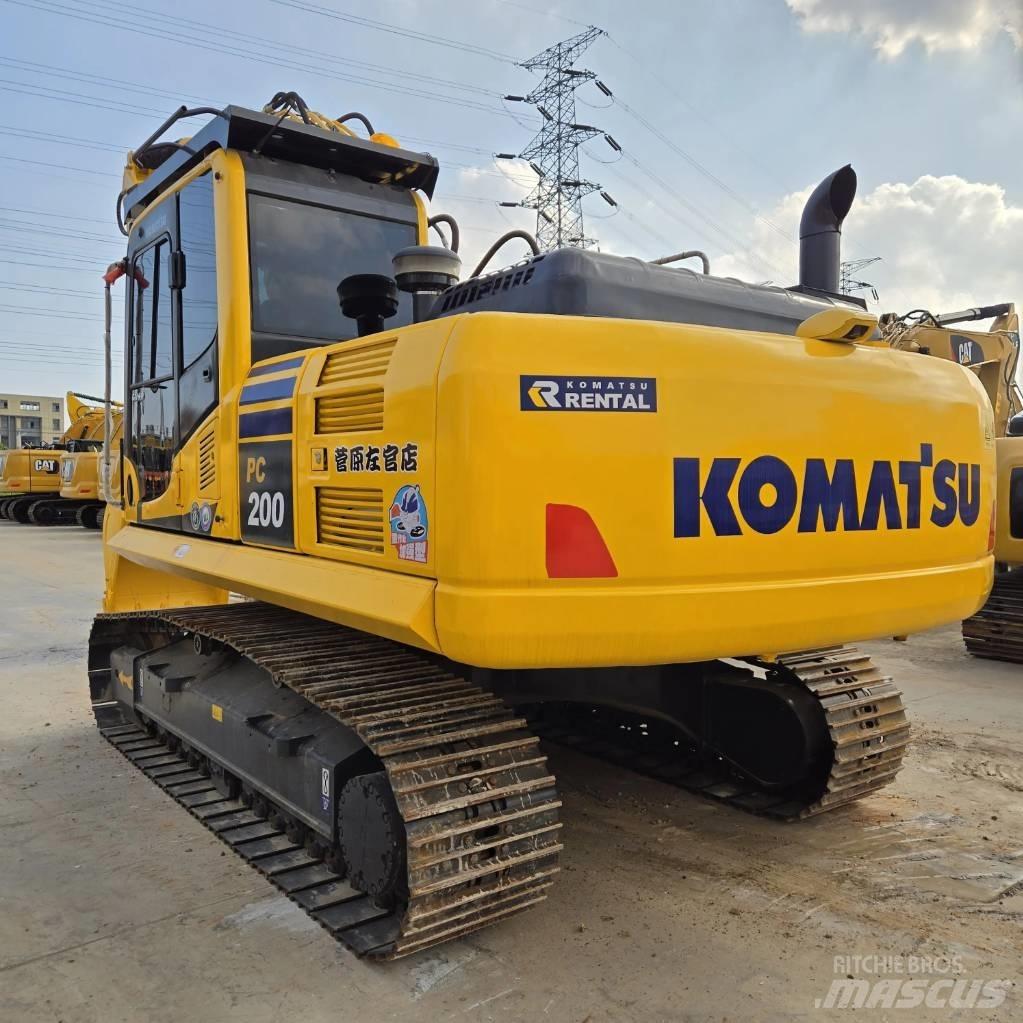Komatsu PC 200-8 Crawler excavators