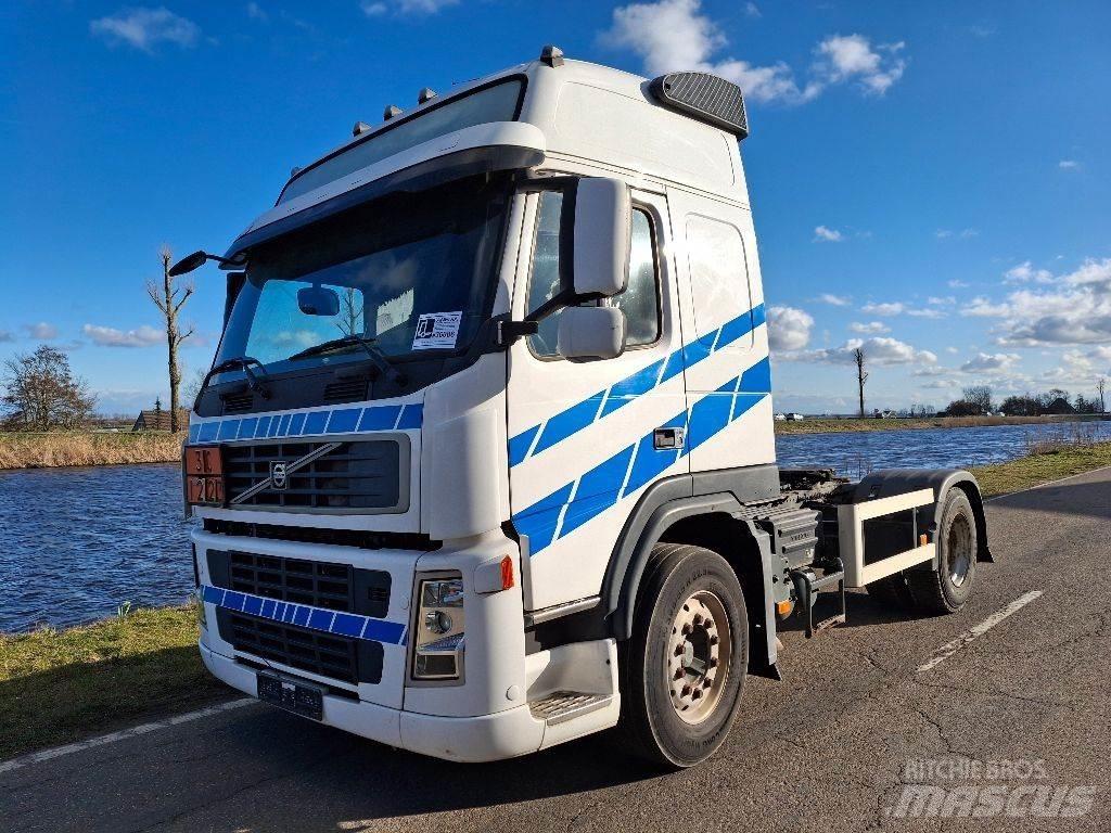 Volvo FM 380 Truck Tractor Units