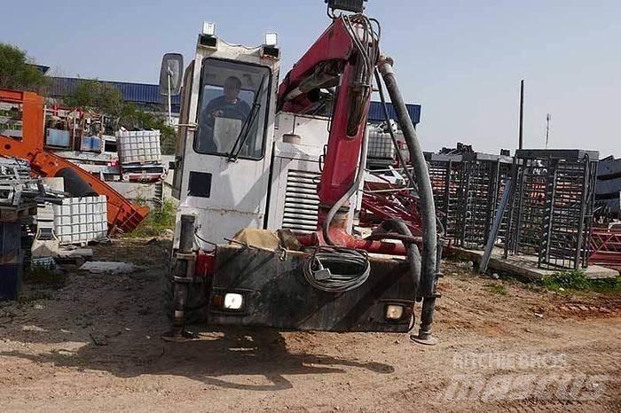 Titan IS26 Concrete Stone machines