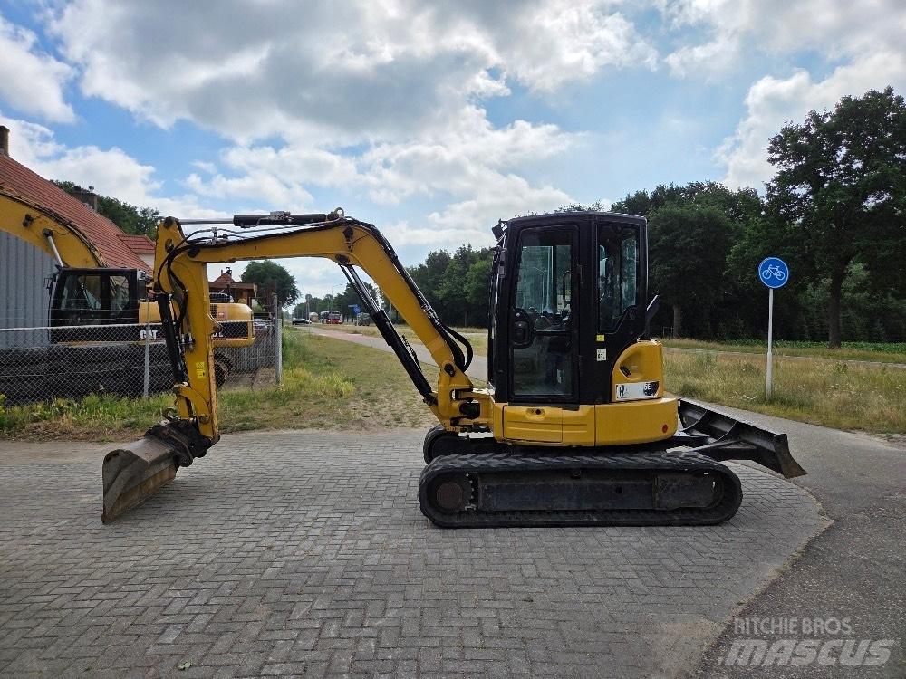 CAT 305E Mini excavators < 7t