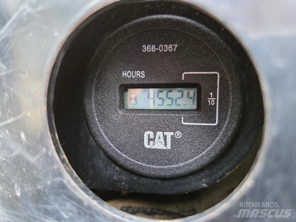 CAT 305E Mini excavators < 7t