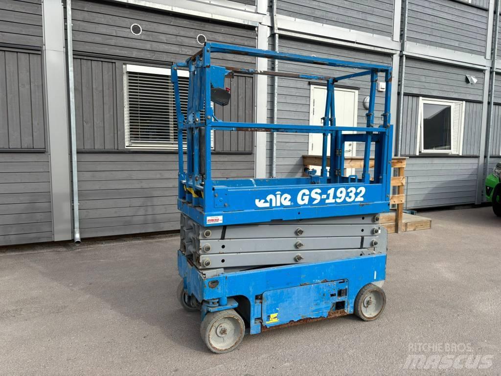 Genie GS 1932 Scissor lifts