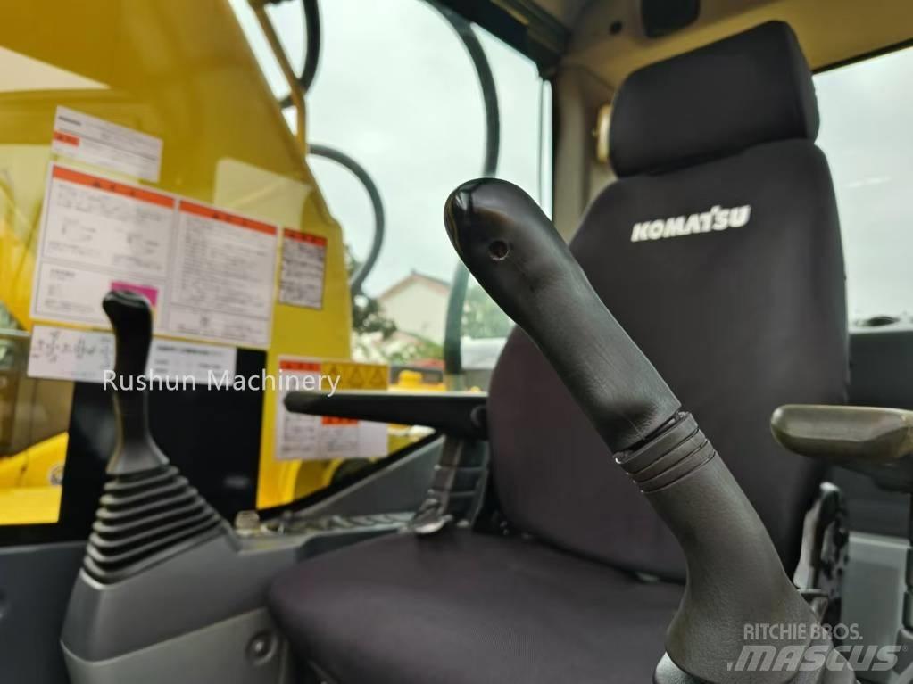 Komatsu PC 200-8 Crawler excavators