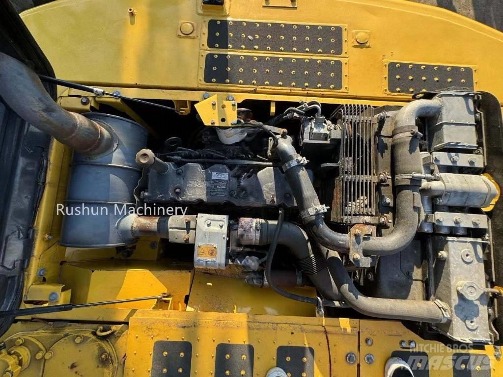 Komatsu PC 200-8 Crawler excavators
