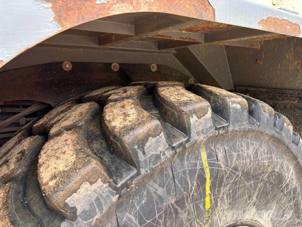 Terex TA 400 Articulated Haulers