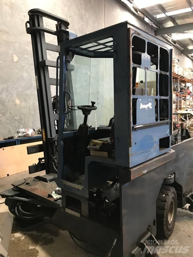 Combilift C 4000 Sideloader