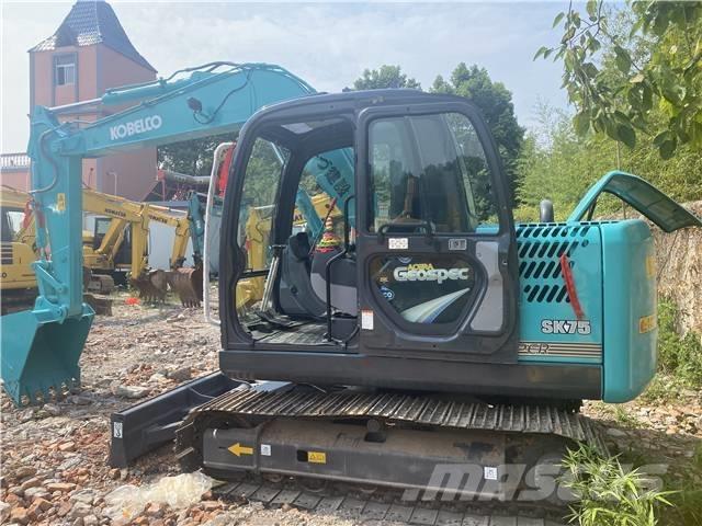 Kobelco sk75 Crawler excavators