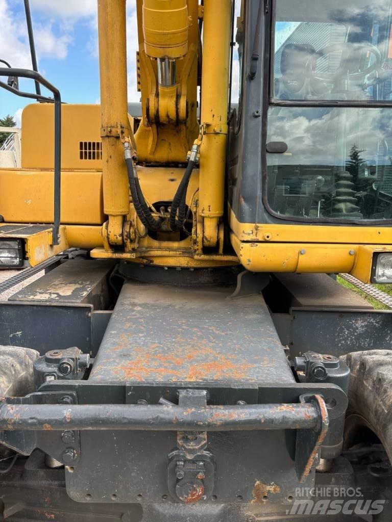 Komatsu PW 170 ES-6K Wheeled excavators