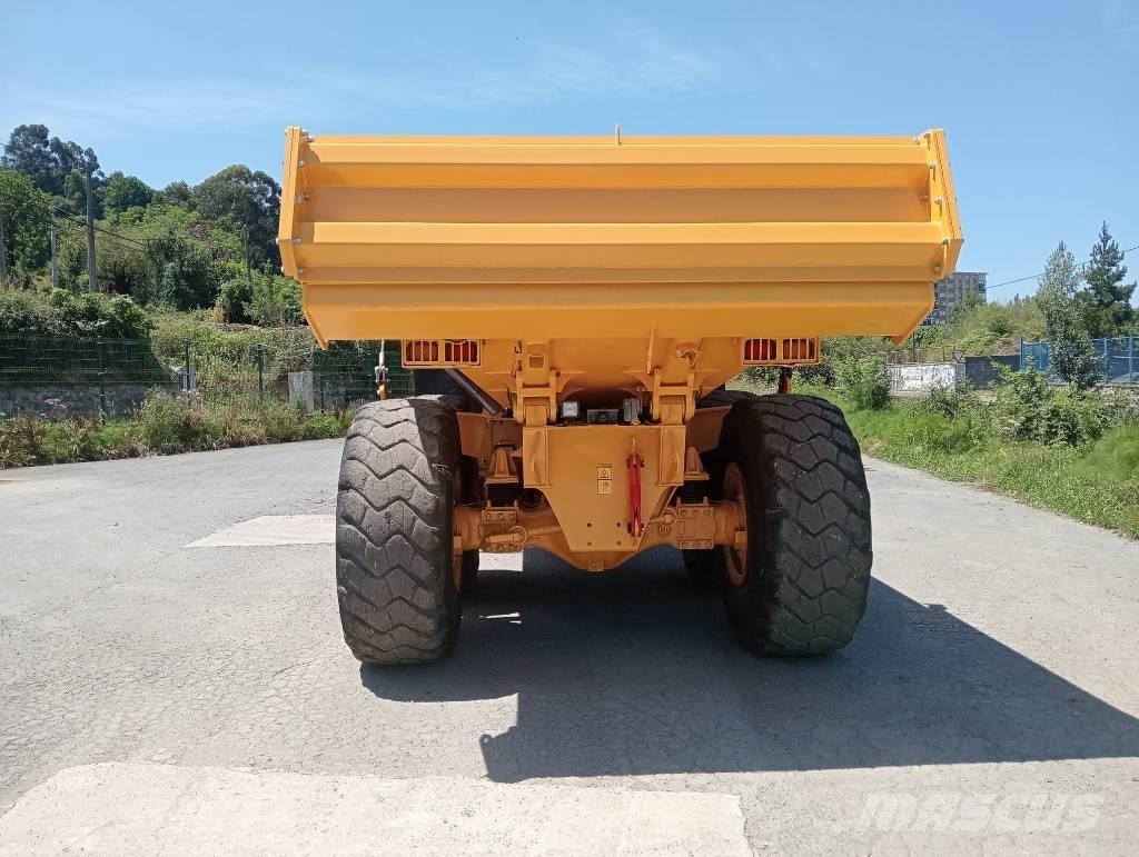 Volvo A 25 F Articulated Haulers