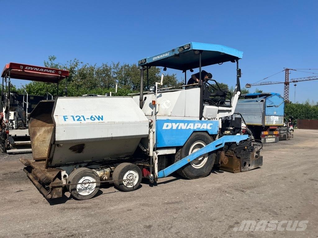Dynapac F 121-6W Asphalt pavers