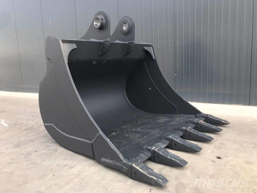 Volvo EC220 Buckets