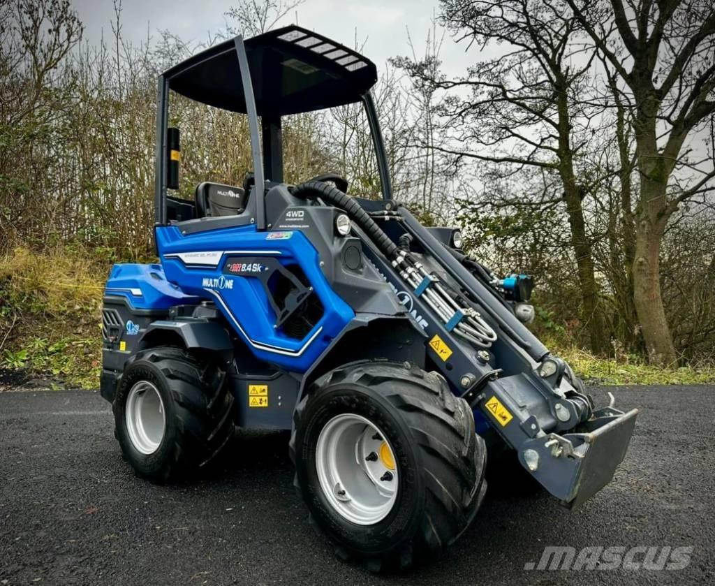 Multione 8.4 S Multi purpose loaders