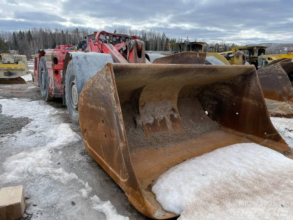 Sandvik LH 410 Underground Loaders
