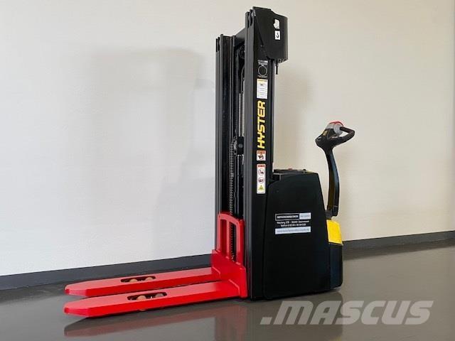 Hyster S1.6IL Self propelled stackers